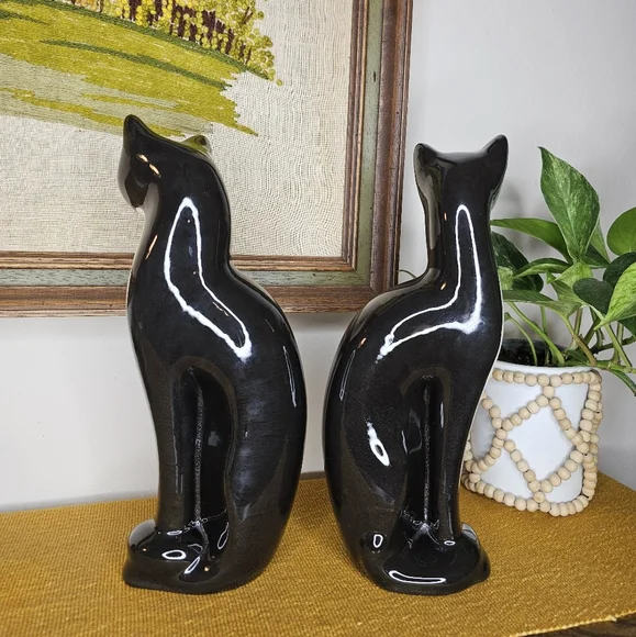 VTG MCM Ceramic Cat Figurines (Set of 2) - Picture 5 of 9
